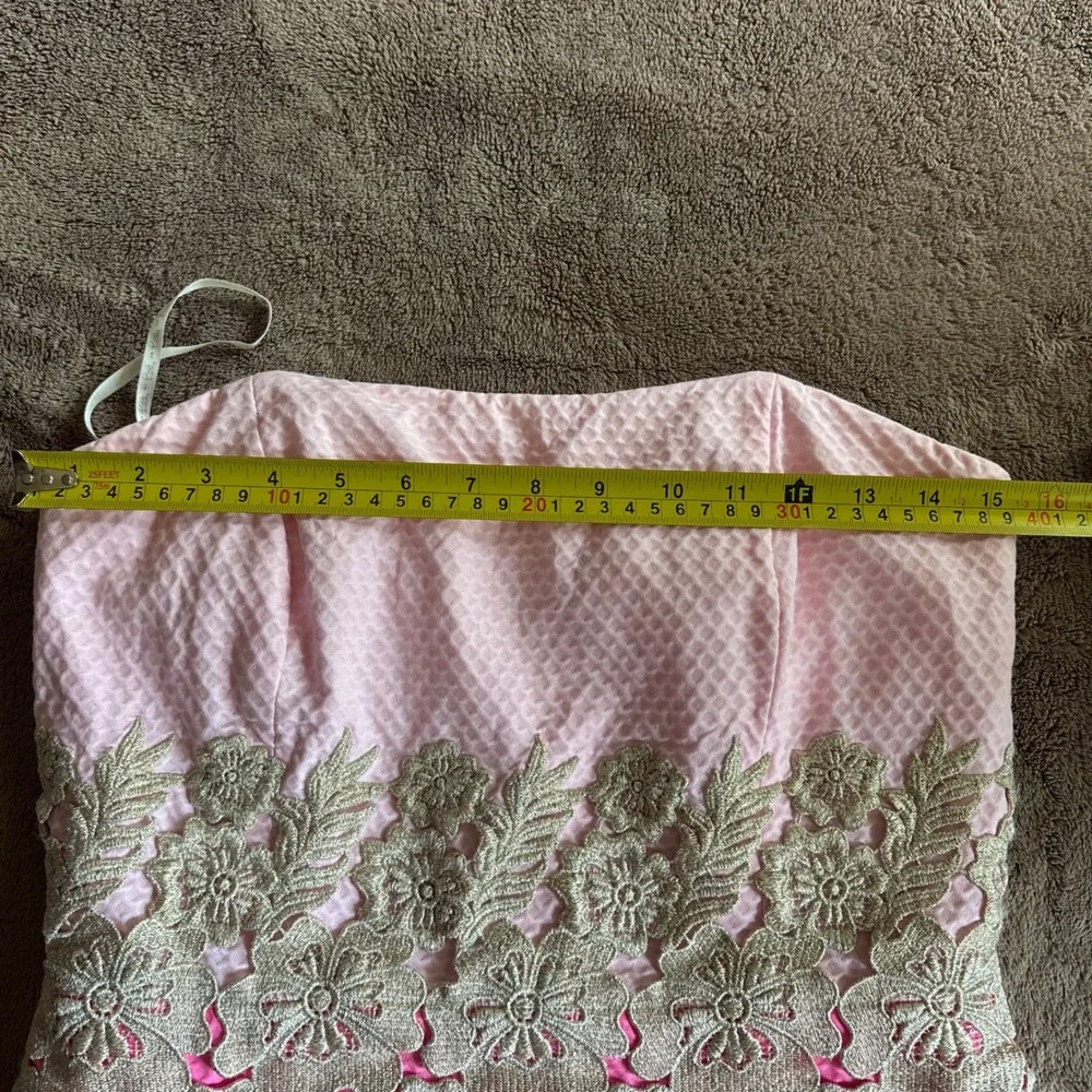 Lilly Pulitzer Pink Seersucker Strapless Lace Dress Gold Floral Applique Size 6 - Picture 7 of 11